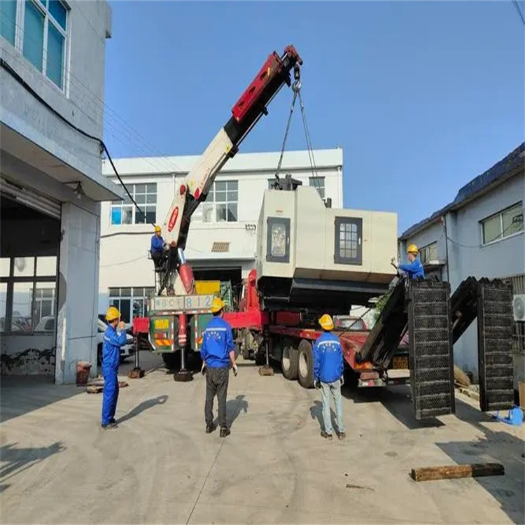 万年电力设备吊装